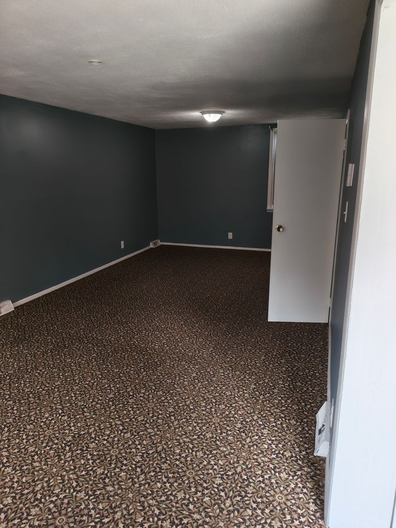 Hartford Apartment: 226 Martin Street