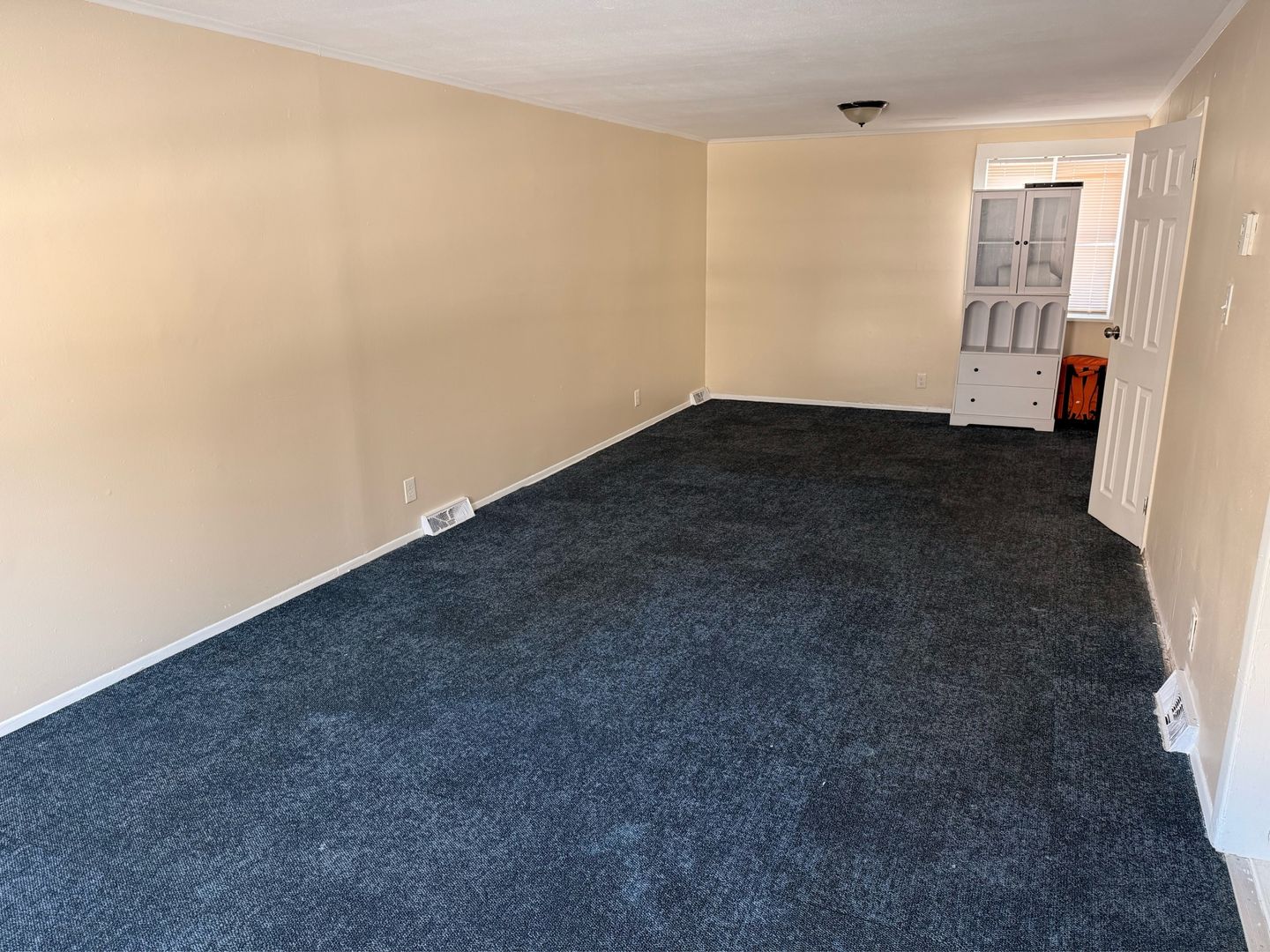 Hartford Apartment: 226 Martin Street