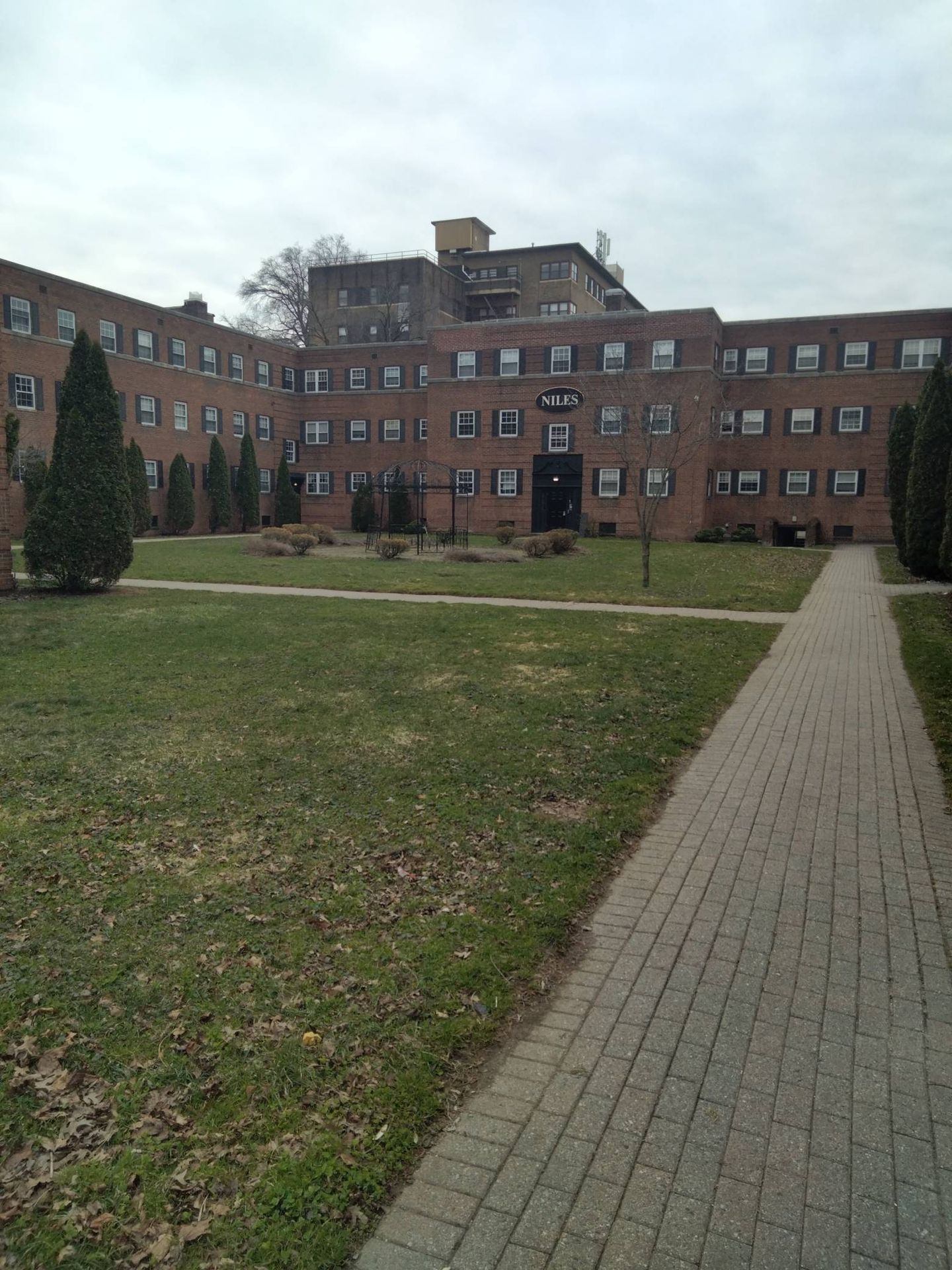 Hartford Apartment: 35-41 Niles Street