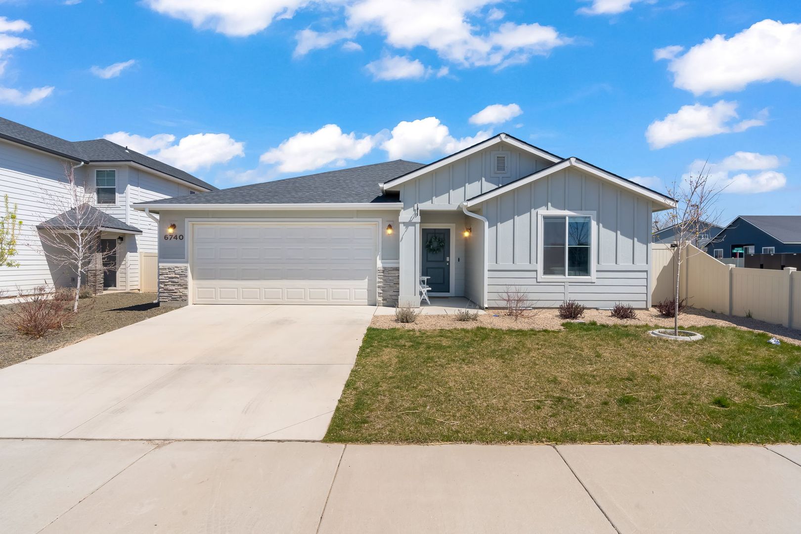 Meridian House: 6740 S Nordean Ave