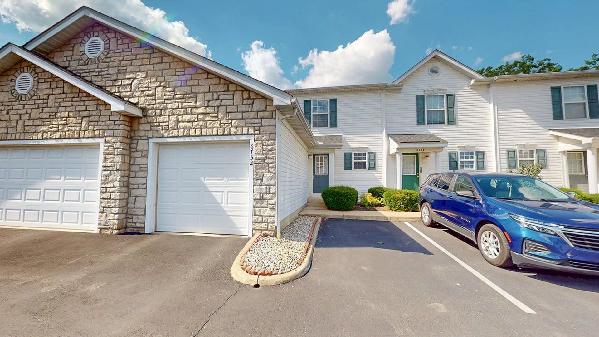 Canal Winchester Townhome: 6752 Lagrange Drive