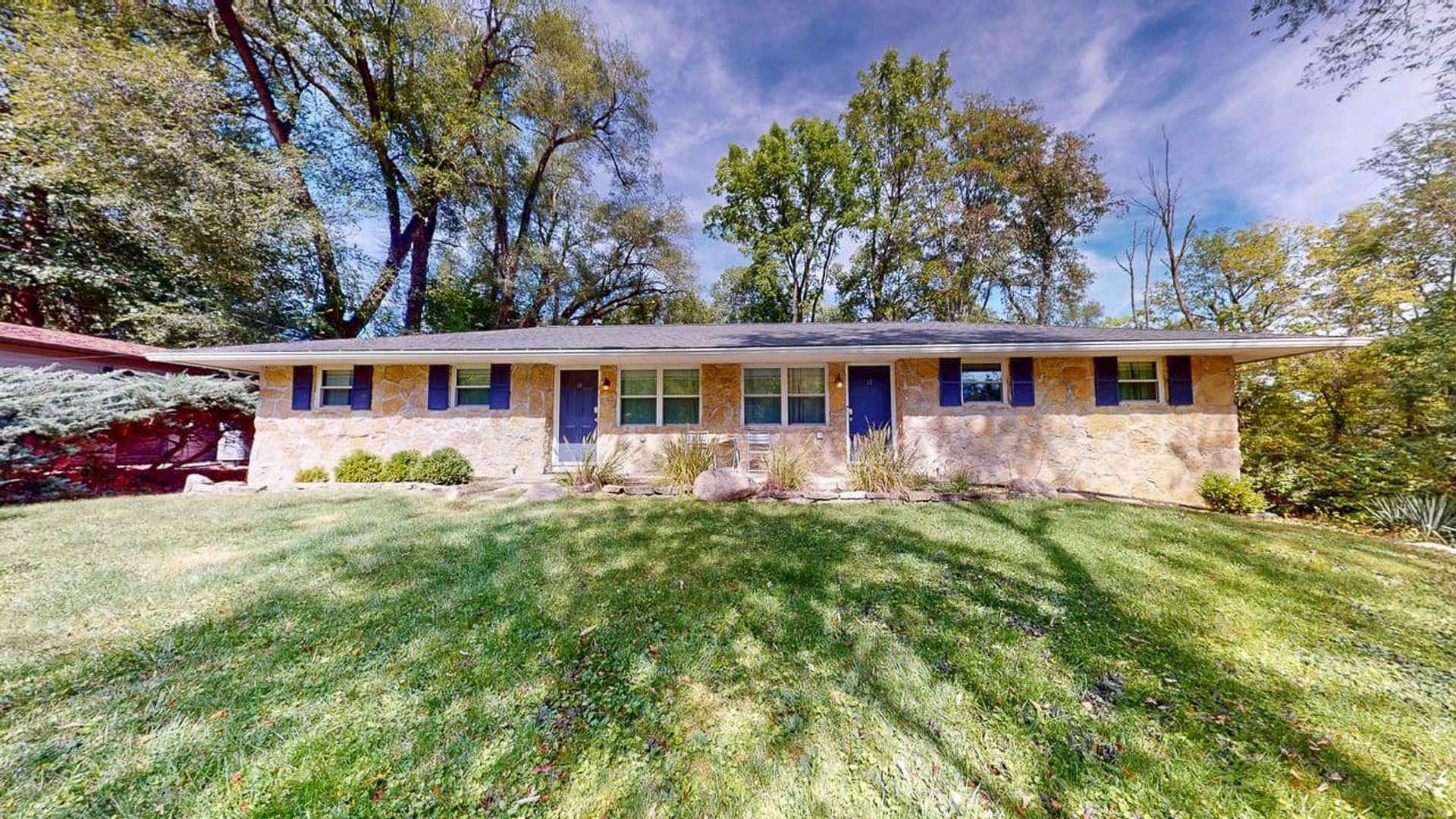 Dublin Townhome: 32 Marion St