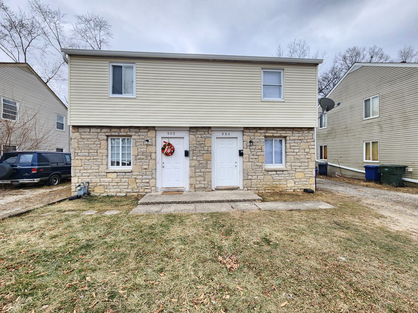 Columbus Townhome: 964 South Harris Avenue