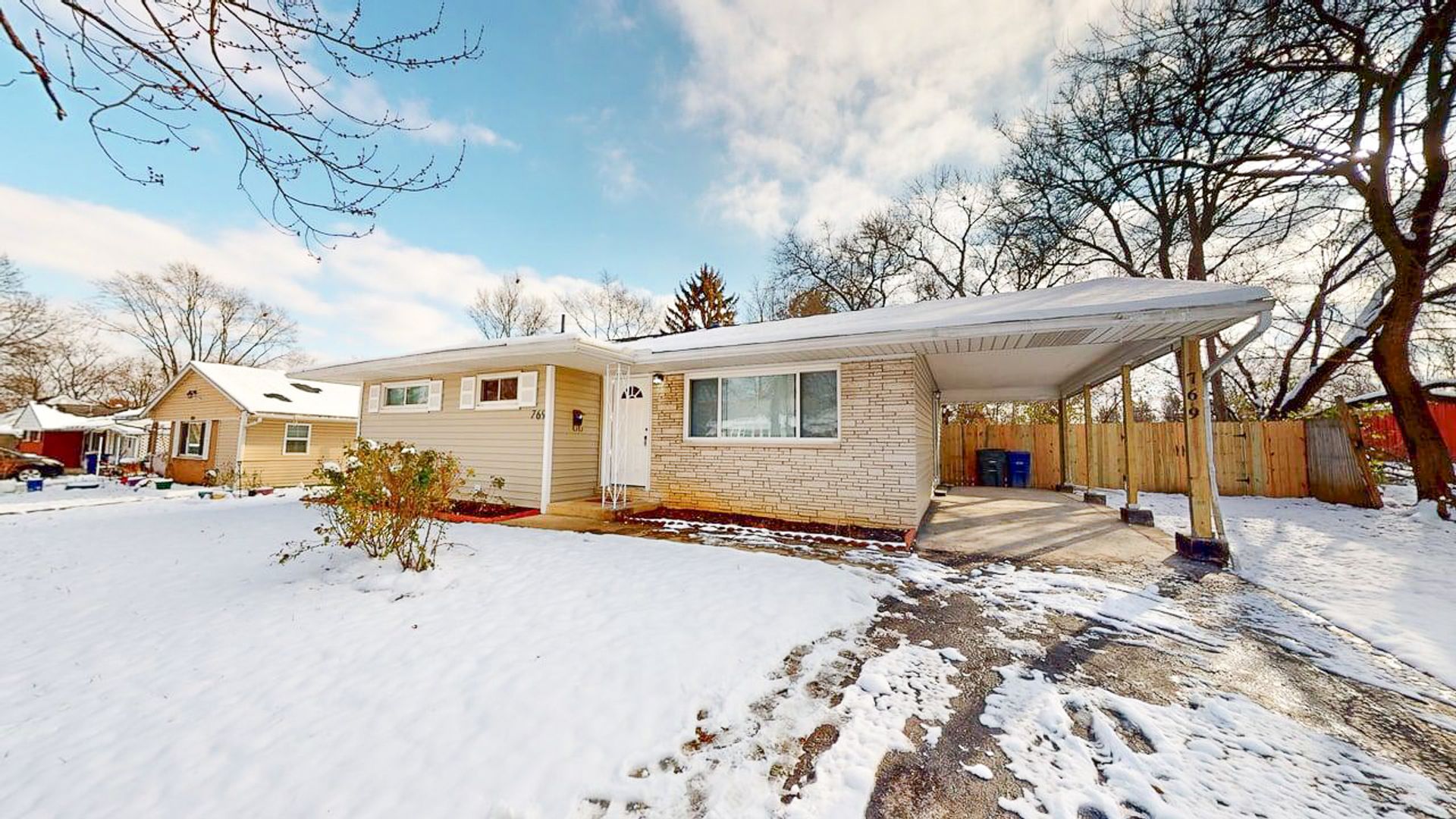 Columbus House: 769 Kettering Road