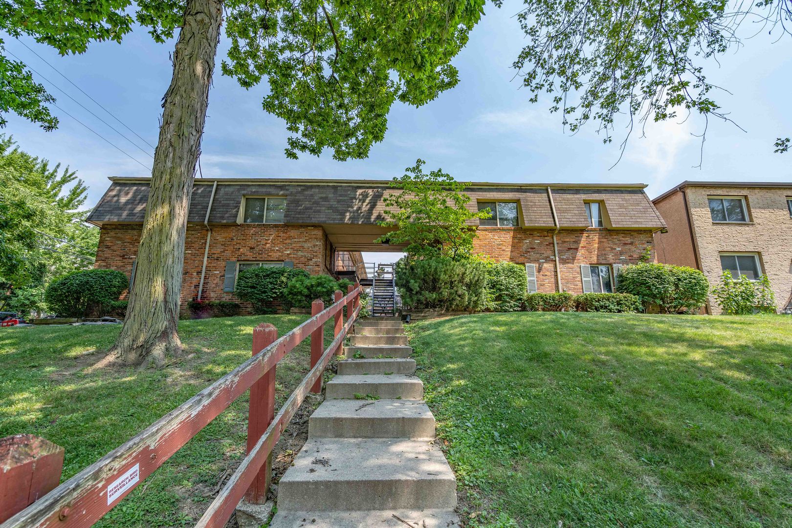 Columbus Apartment: 310 E. 18th Avenue