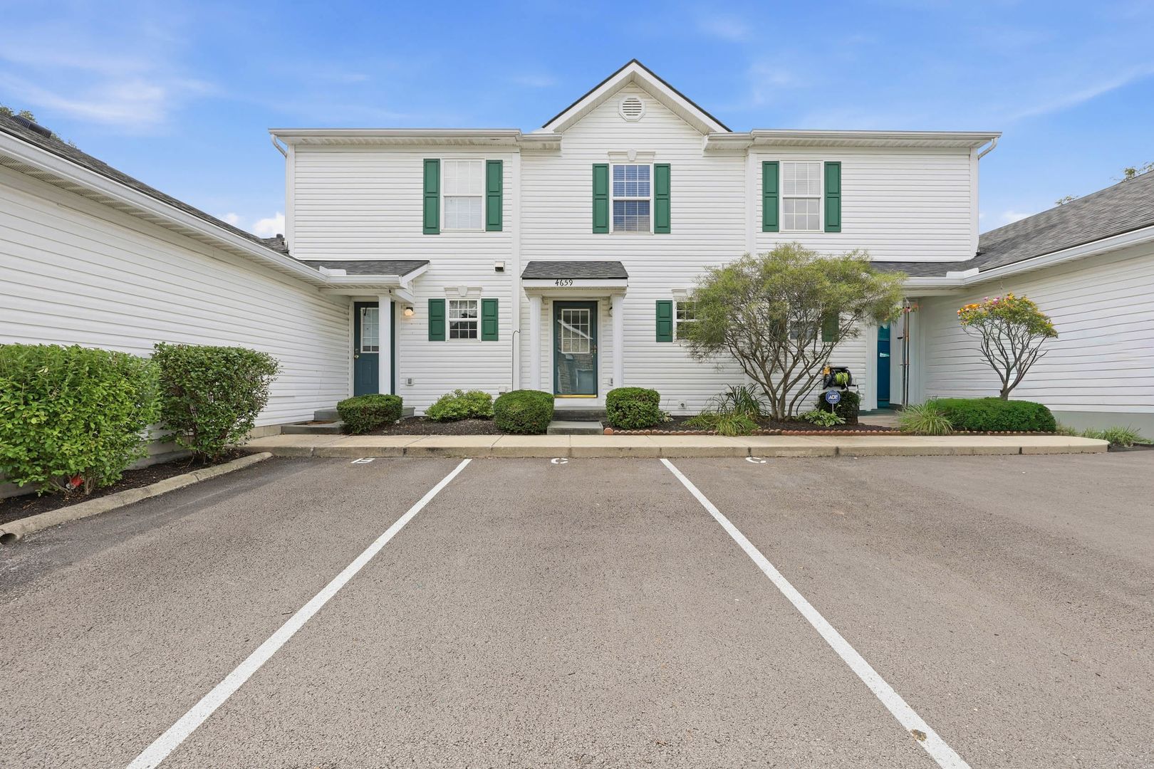 Columbus Townhome: 4659 Parrau Drive