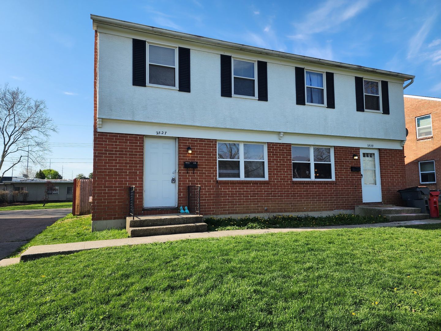 Grove City Townhome: 2527 Sonora Drive