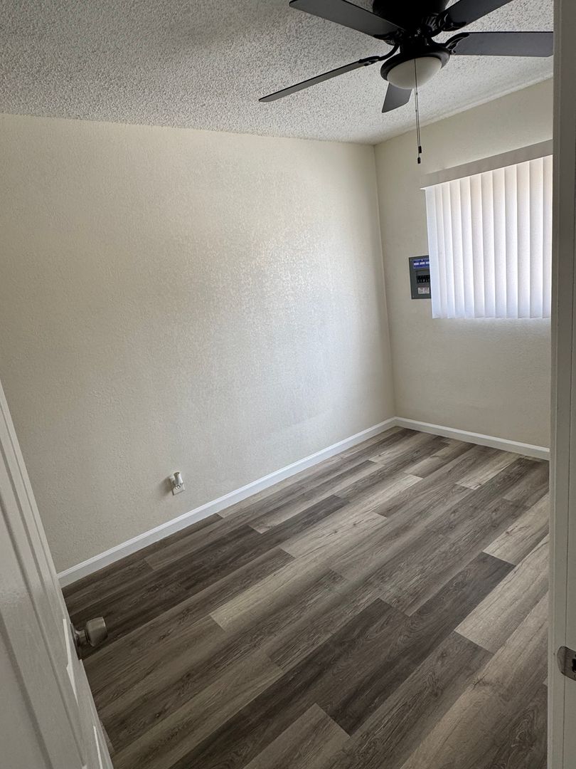 Mayflower Apts 9 of 9