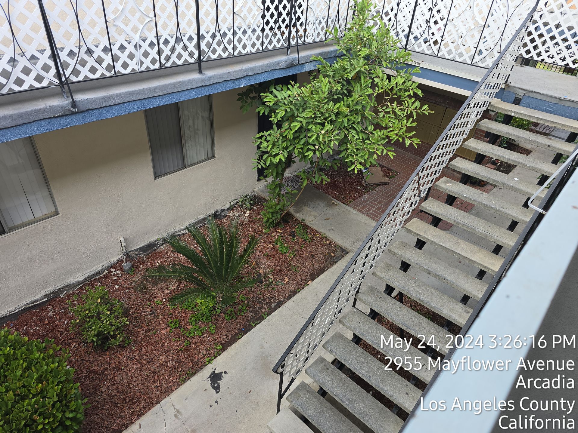Mayflower Apts 3 of 9