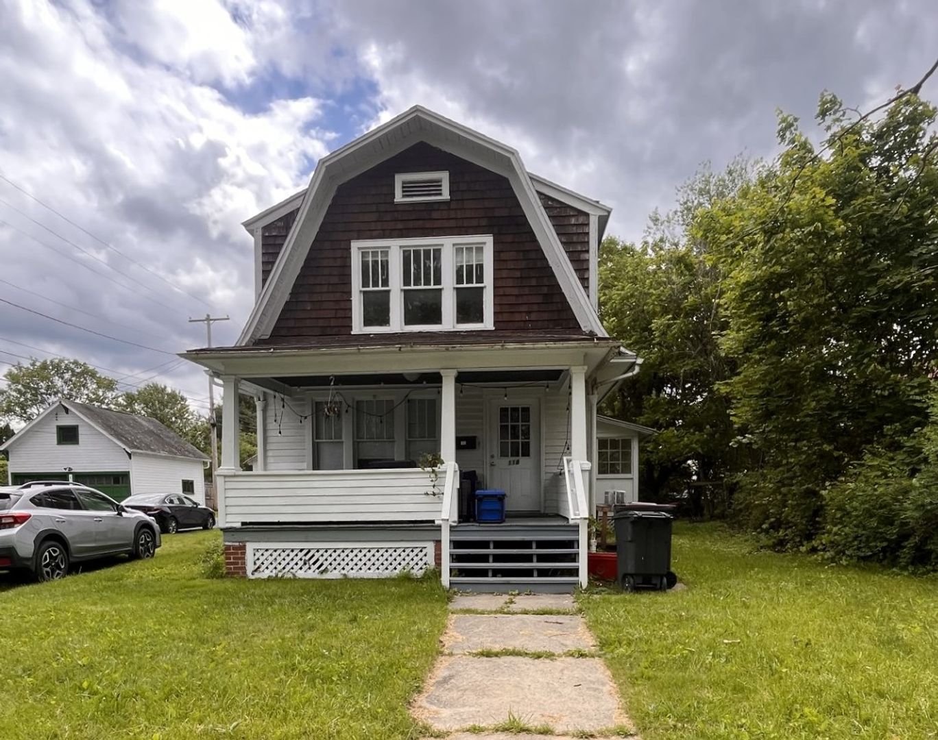 State College House: 118 S. Butz Street