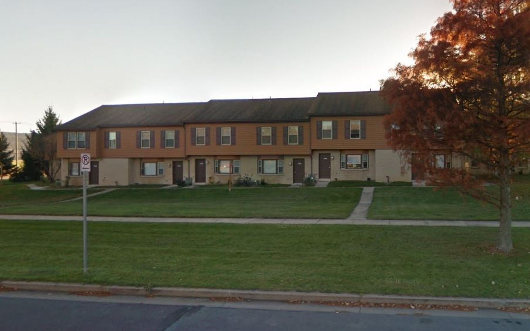 State College Townhome: 1728 Blue Course Drive