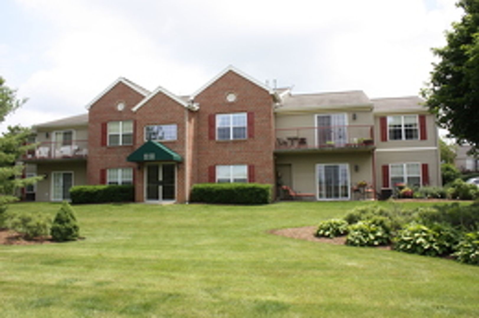 State College Apartment: 1730 Bristol Ave