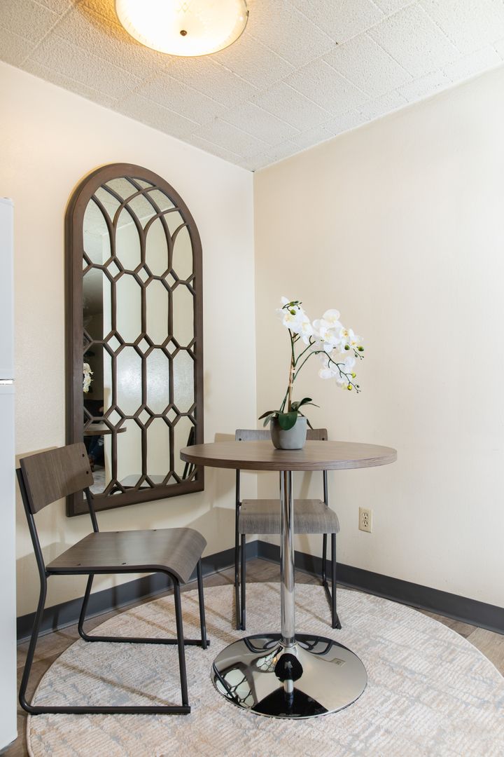 917 S. Allen Street, Unit 205, State College, PA 16801