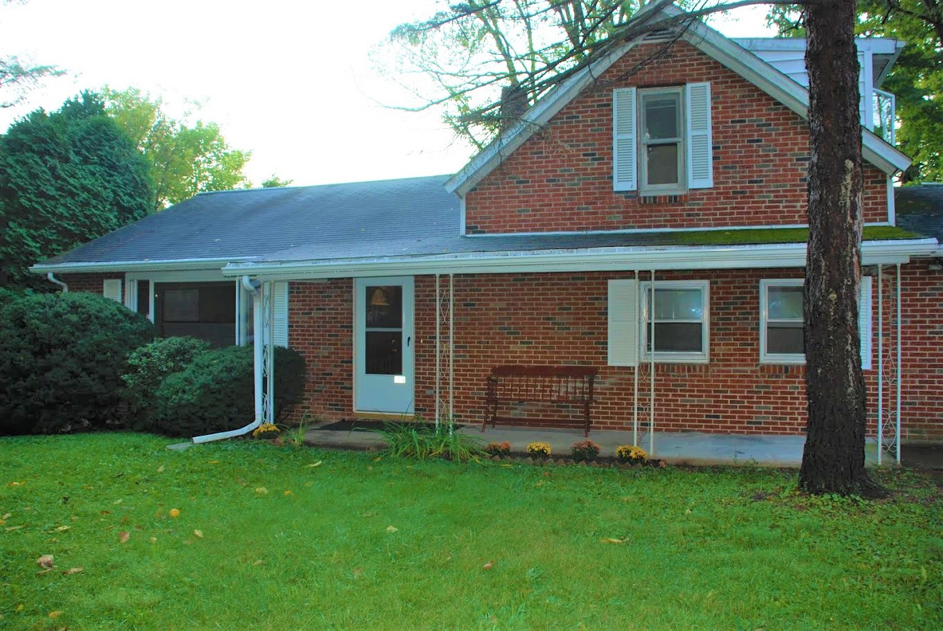 State College House: 129 Edith Street