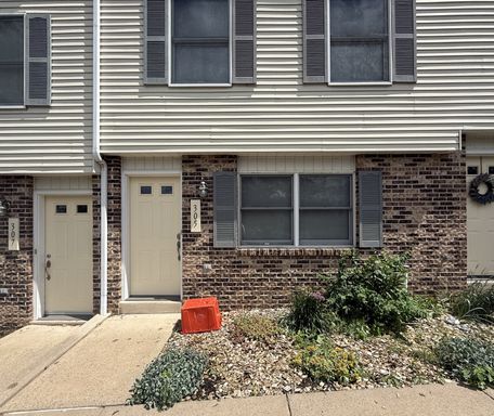 Secluded Two Bedroom Townhome Minutes from Penn State! – photo 1