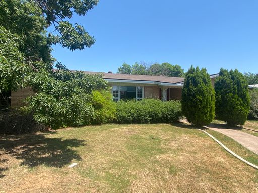 2467 Garfield – photo 1