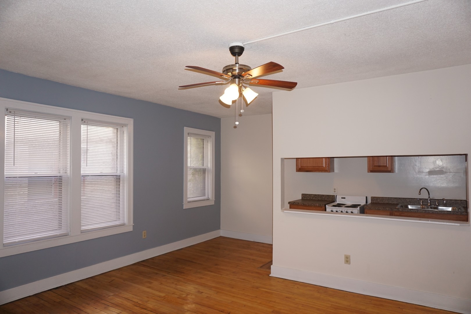 Minneapolis Apartment: 1706 Stevens Avenue South