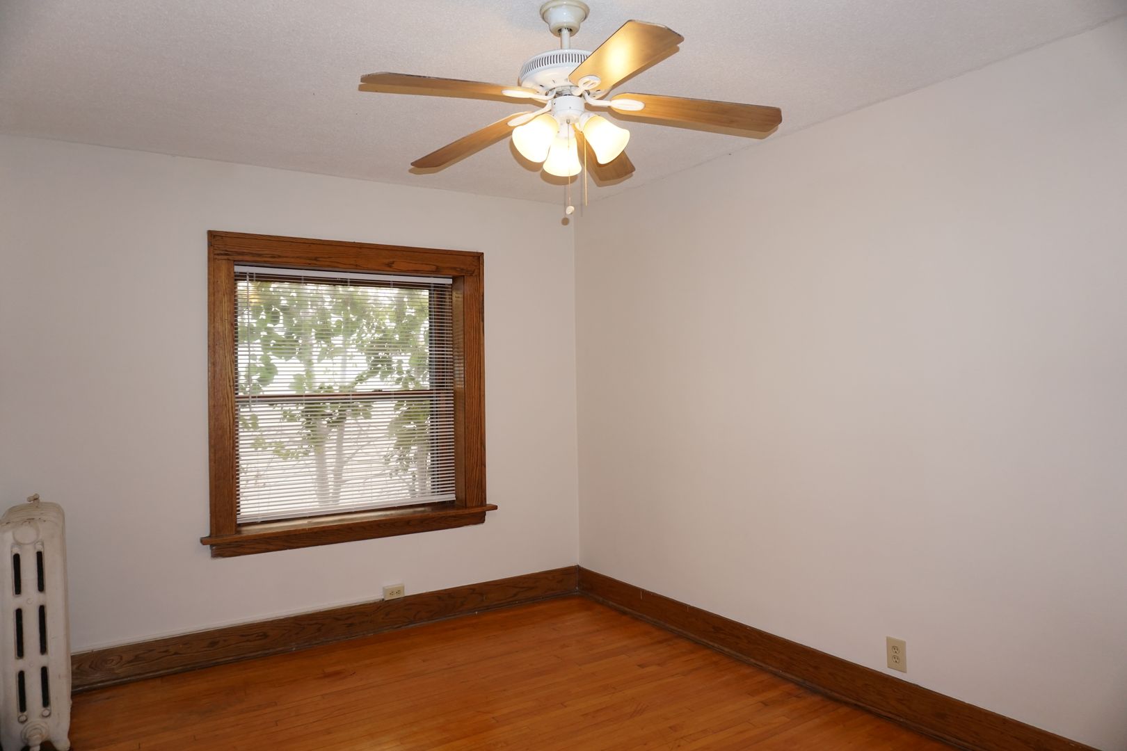 Minneapolis Apartment: 1728 3rd Avenue South