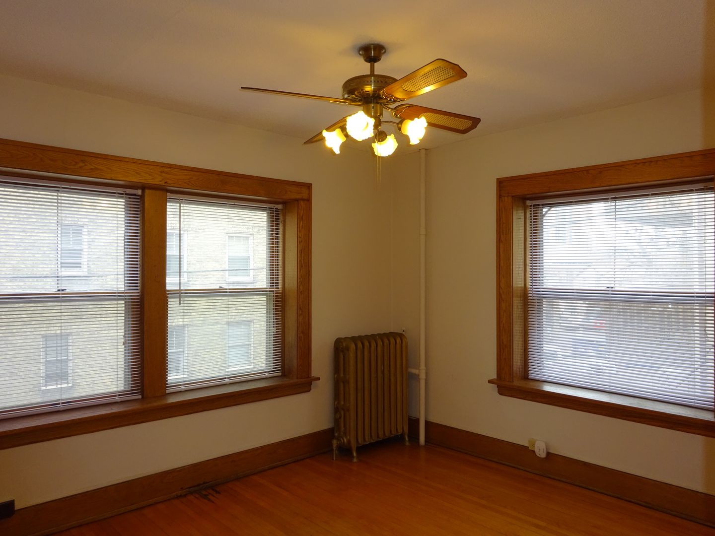 Minneapolis Apartment: 1728 3rd Avenue South