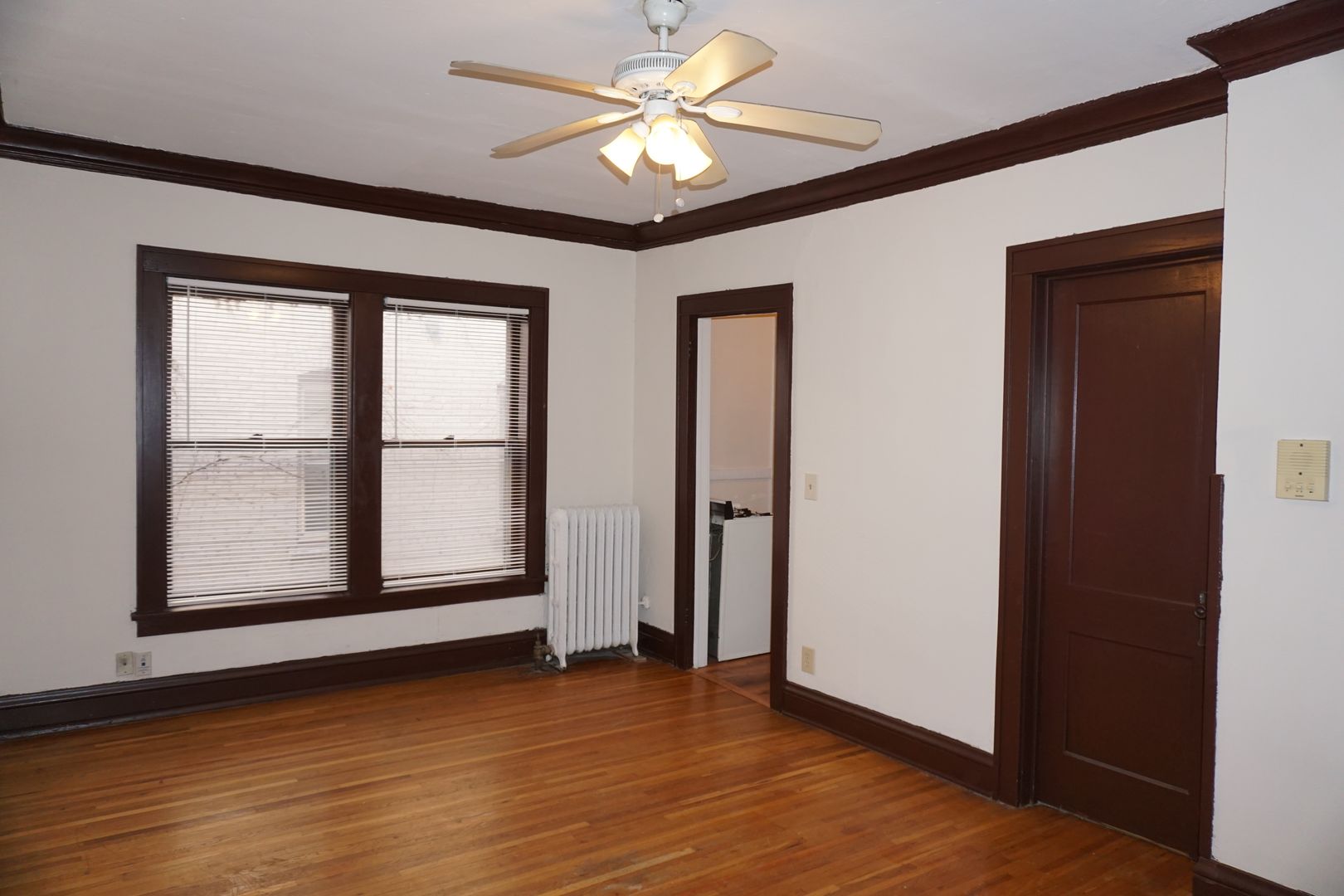 Minneapolis Apartment: 1815 First Avenue South