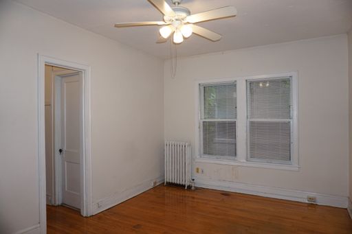 Quiet Hardwood Studio in Loring Park, Breakfast Nook, Pets OK! – photo 1