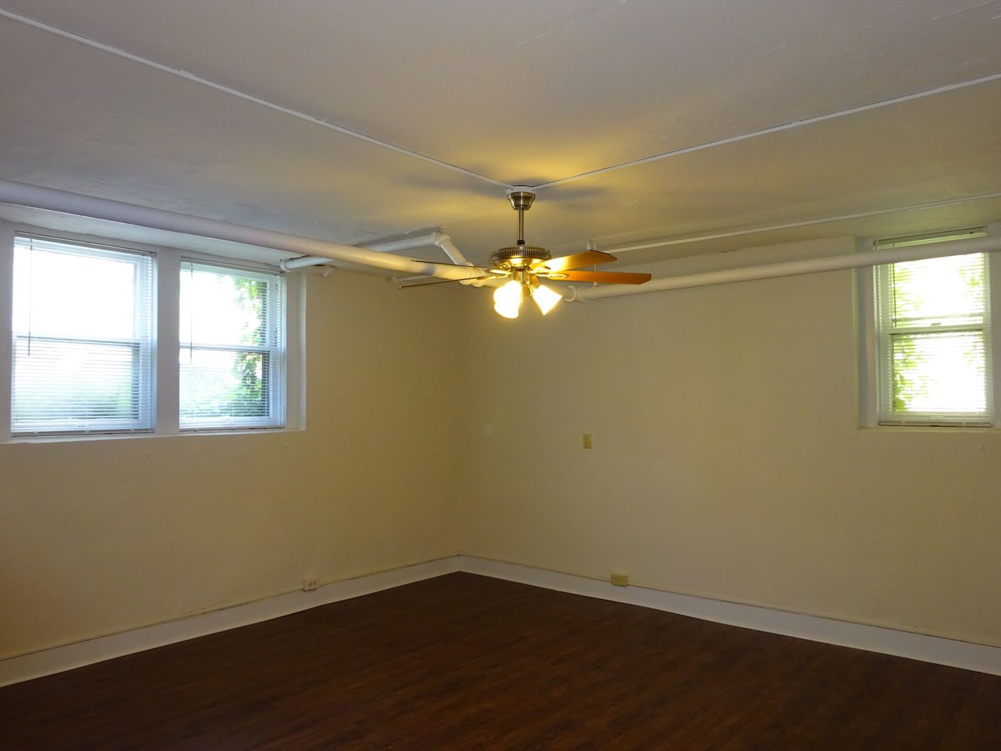 Minneapolis Apartment: 1815 First Avenue South