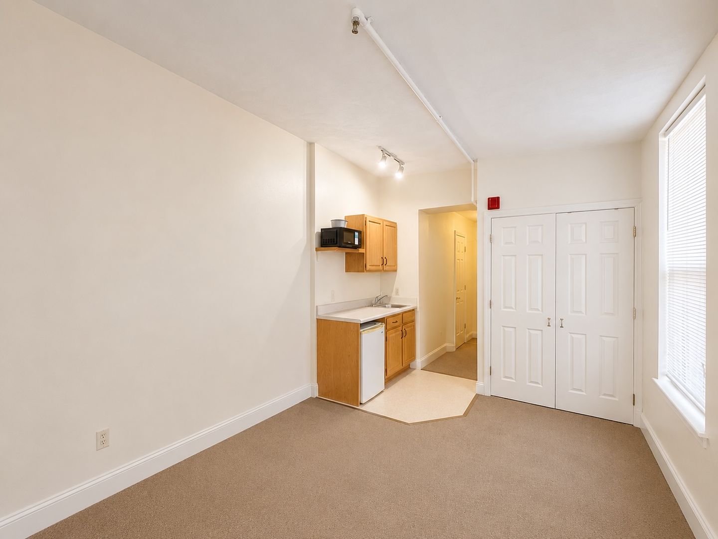 Boston Apartment: 767 Tremont Street