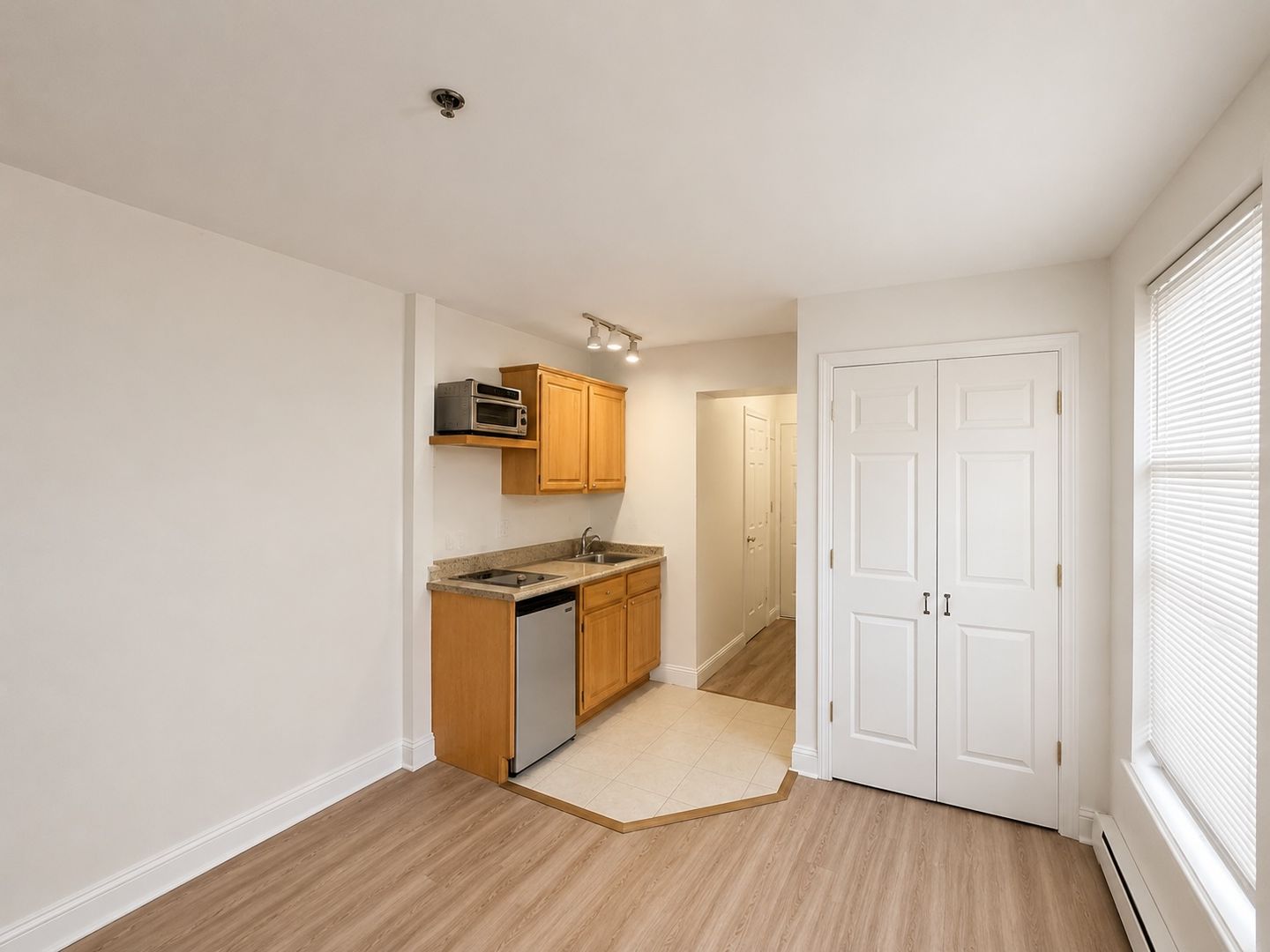 Boston Apartment: 767 Tremont Street