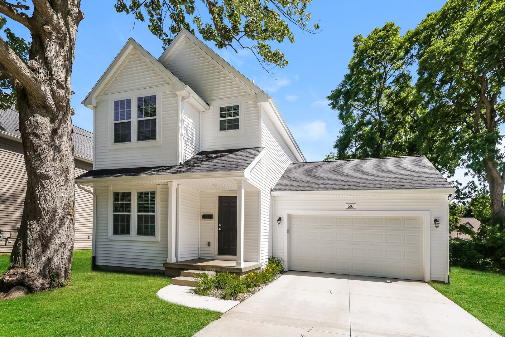 Jackson House: 507 Burr Street