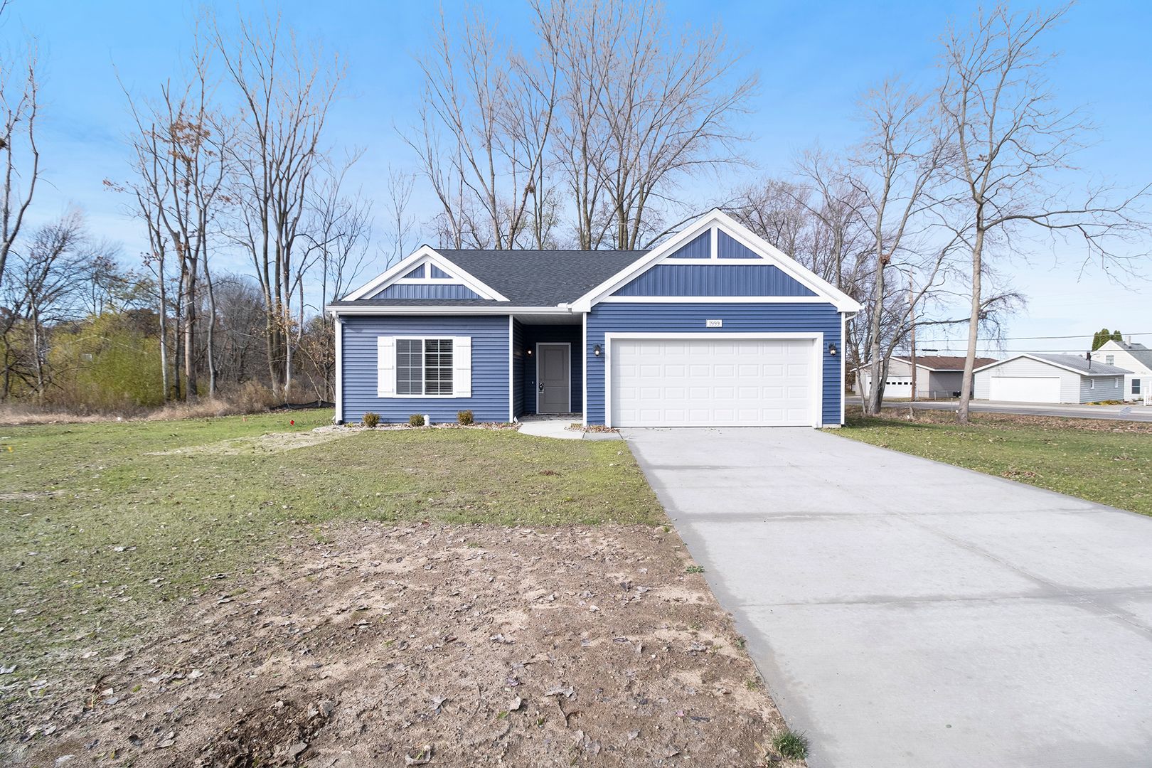 Portage House: 1737 Bluff Ridge Court