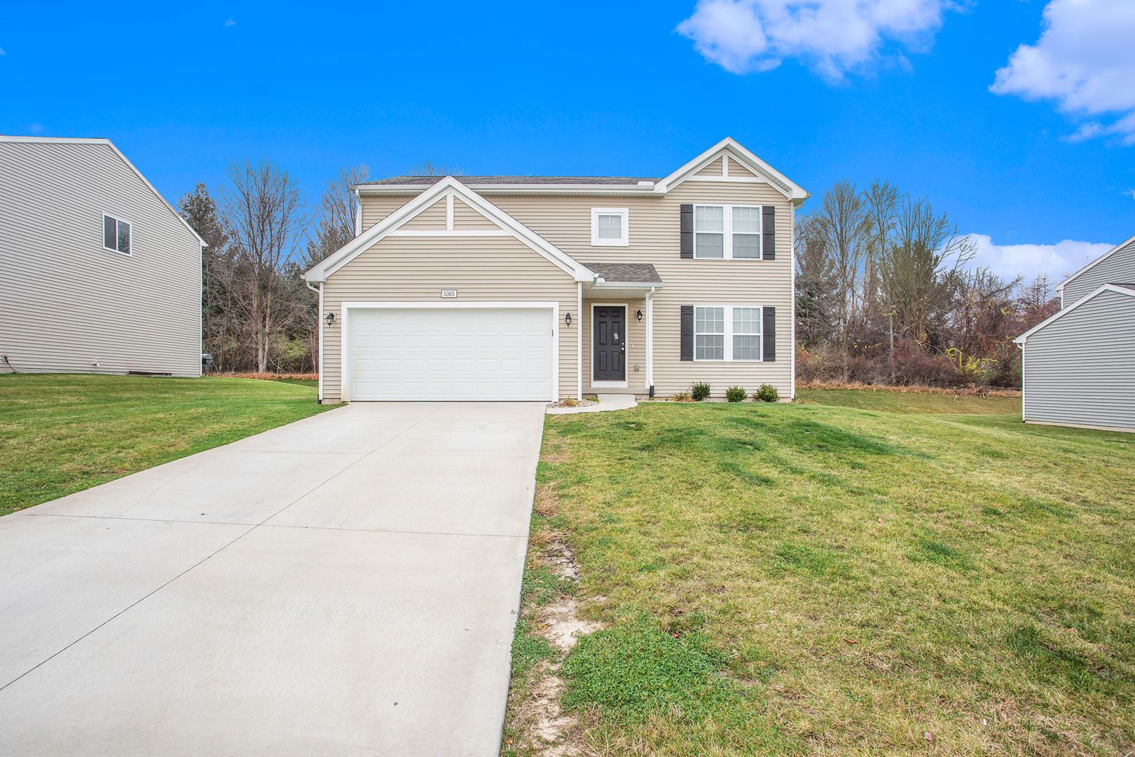 Wyoming House: 5365 Eagle Glen Avenue SW