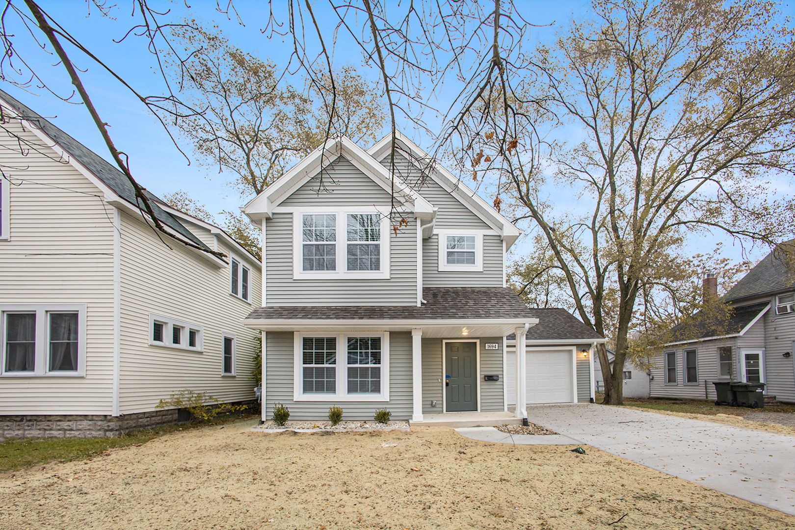 Muskegon House: 1874 Manz Street