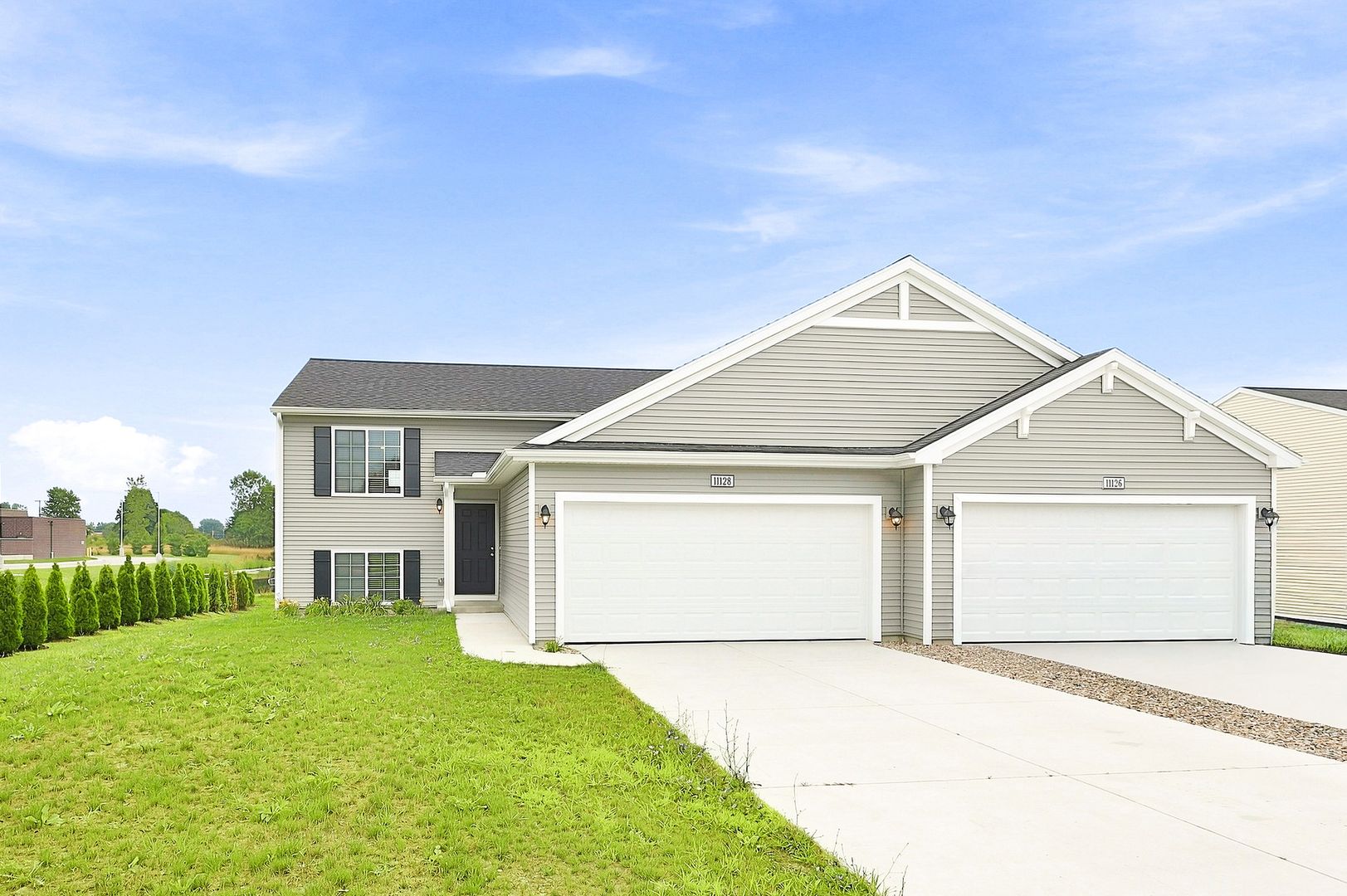 Allendale House: 11128 Farmway Drive