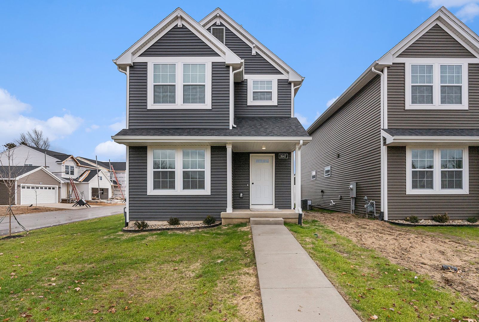 Plymouth House: 965 Dora Lane