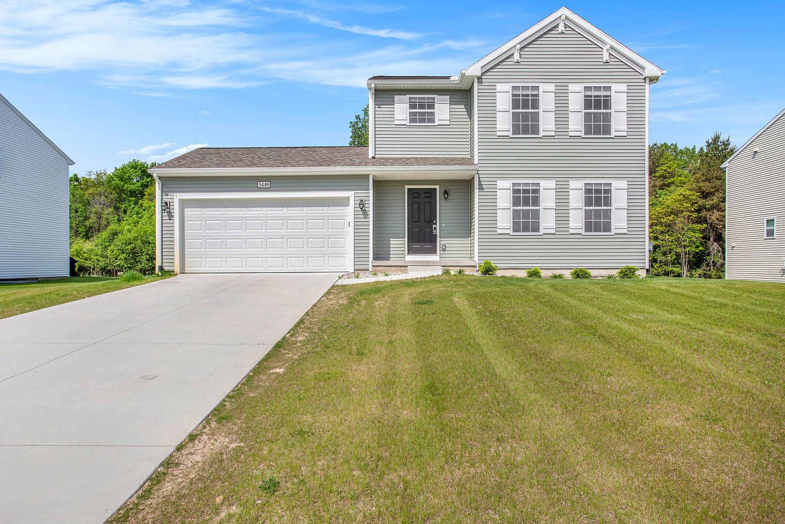 Wyoming House: 5449 Eagle Glen Avenue SW