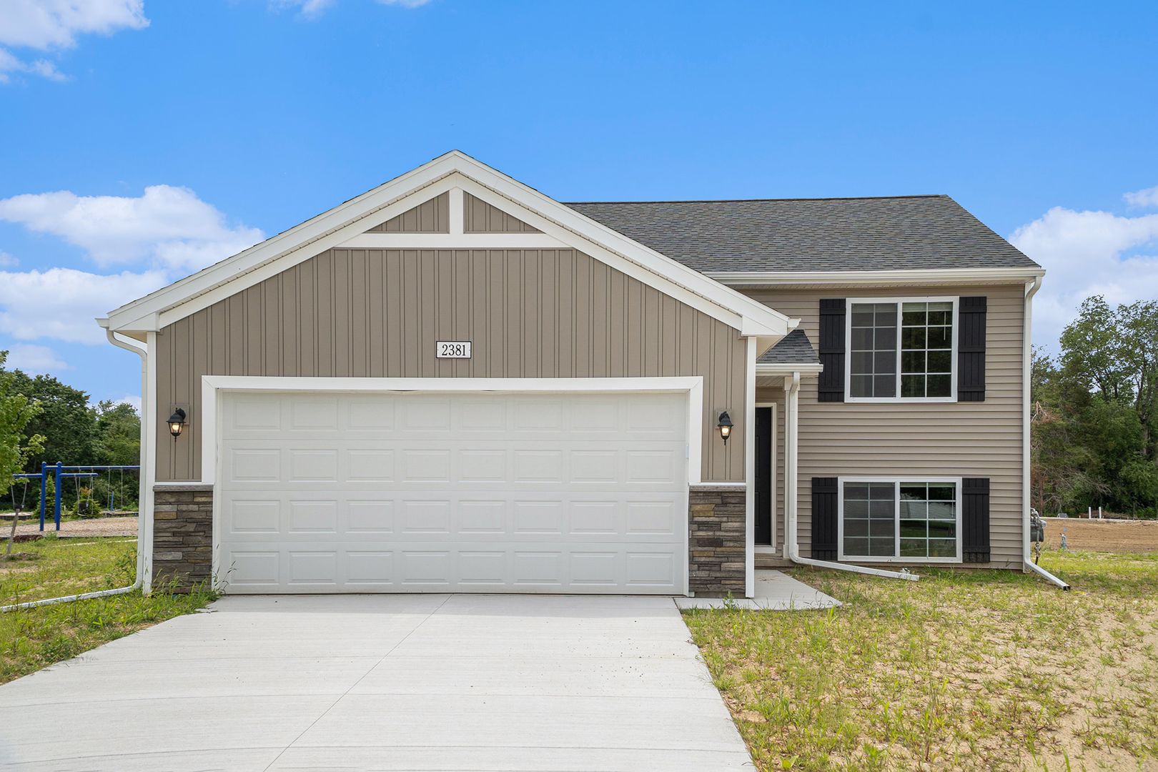 1311 Mackey Drive, South Bend, IN 46614 photo 1