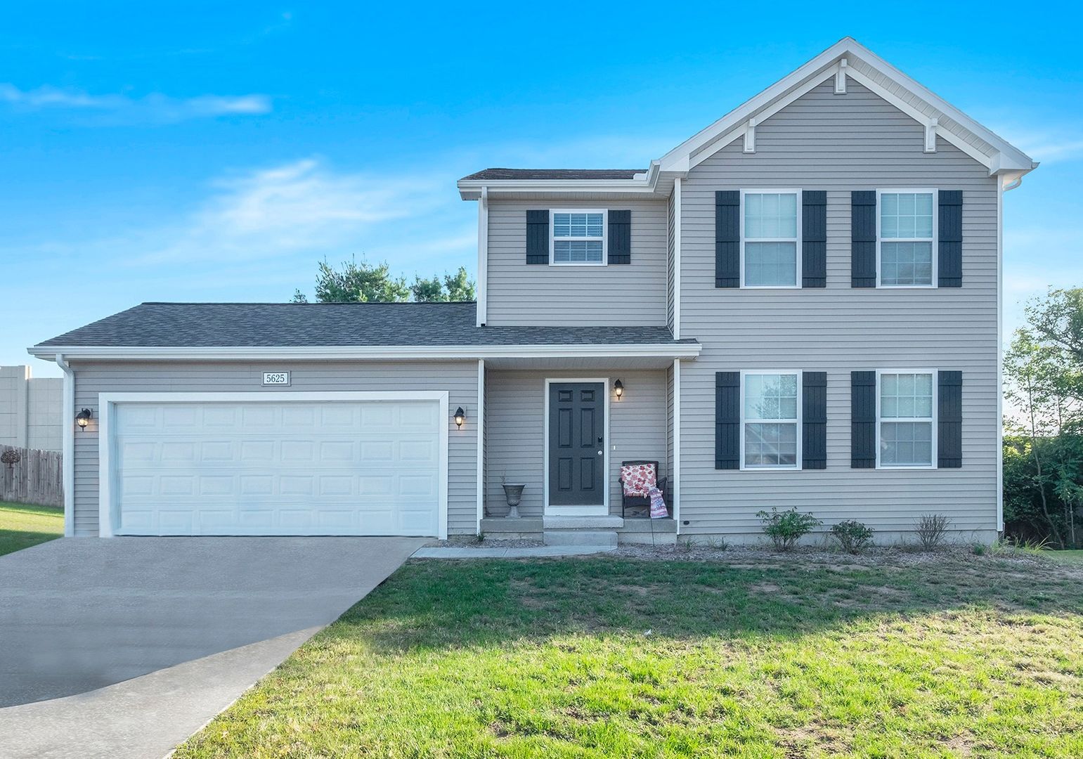 Caledonia House: 7403 Bramling Drive