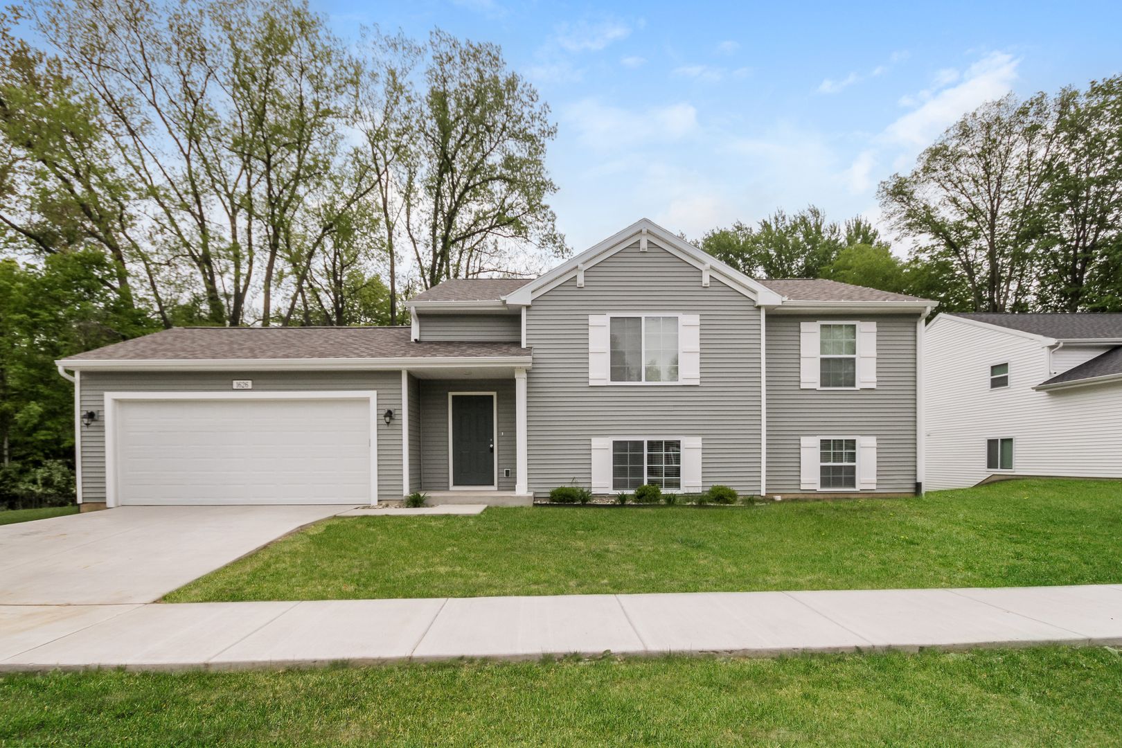 Elkhart House: 1626 Osolo Road