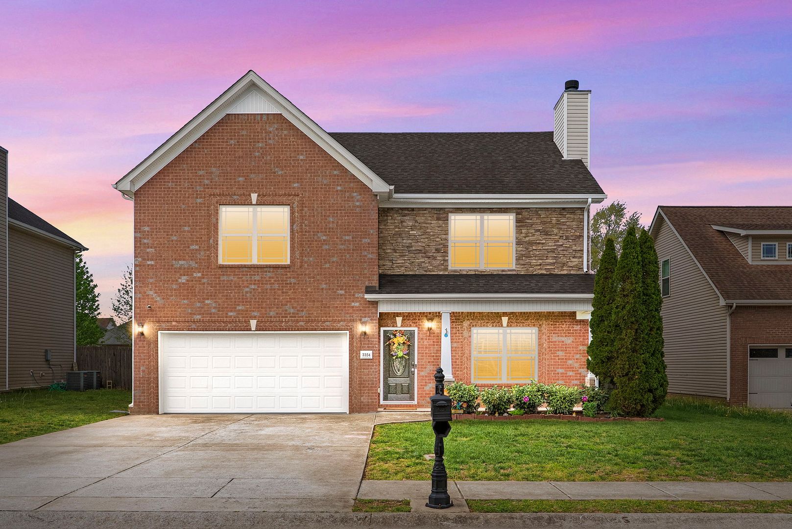 Clarksville House: 3354 Cotham Ln