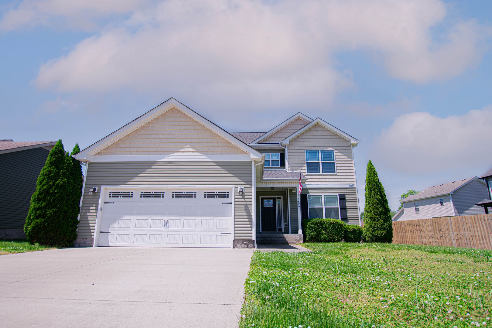 Clarksville House: 3626 Fox Tail Dr