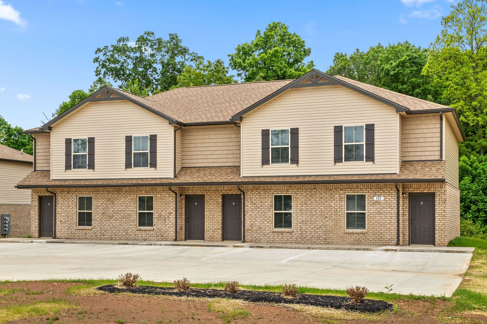 Clarksville Apartment: 226 Smithson Lane