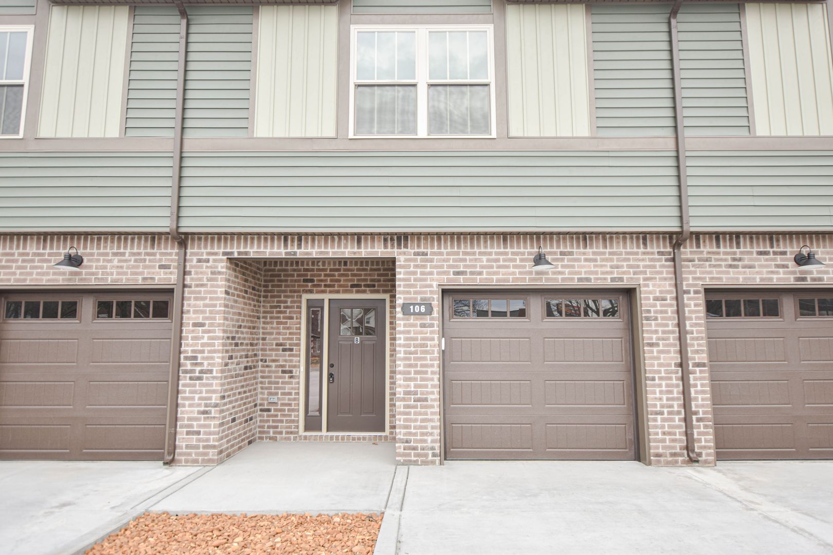 Clarksville Apartment: 106 Adkins Street