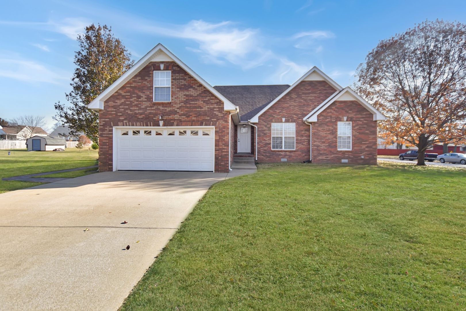 Clarksville House: 3896 Gaine Drive