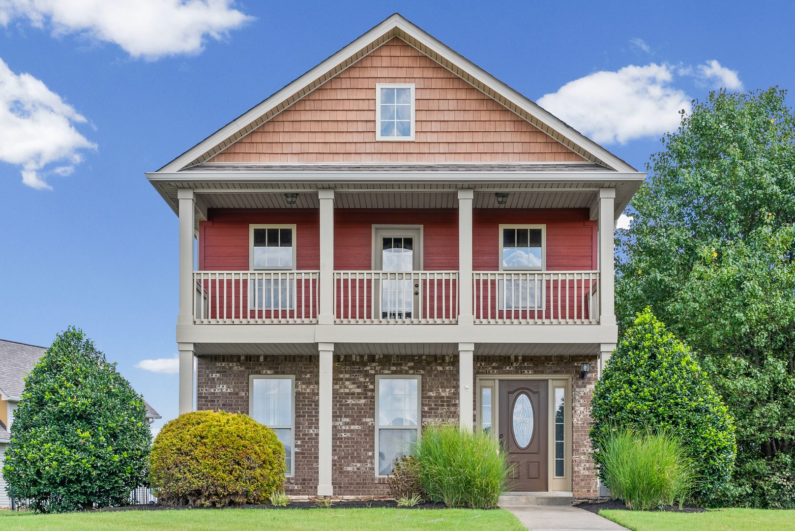 Clarksville House: 197 John Duke Tyler Blvd