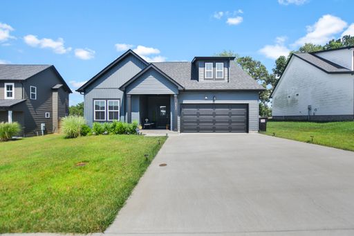 Pet Friendly Four Bedroom! – photo 1