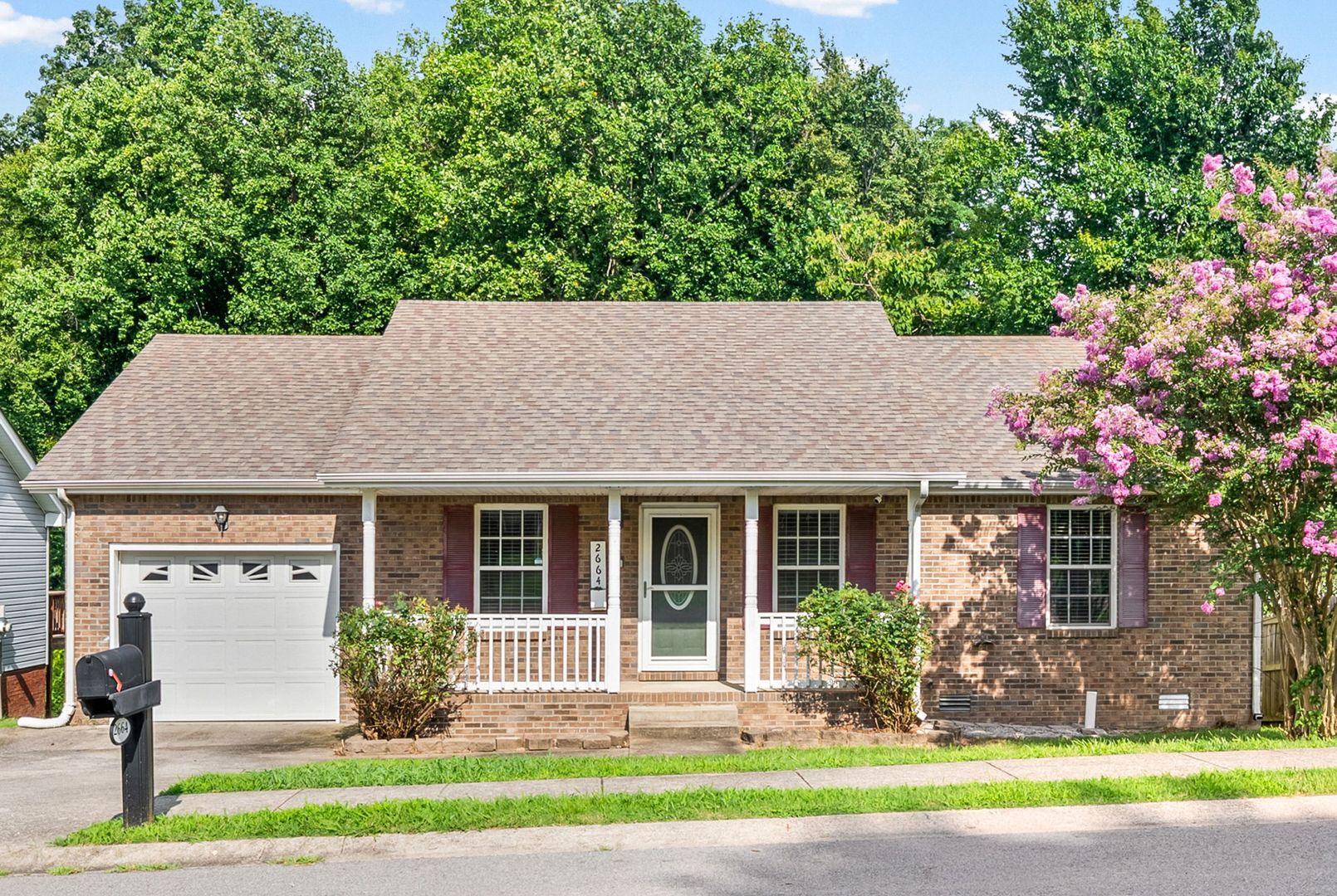 Clarksville House: 2664 Cider Dr