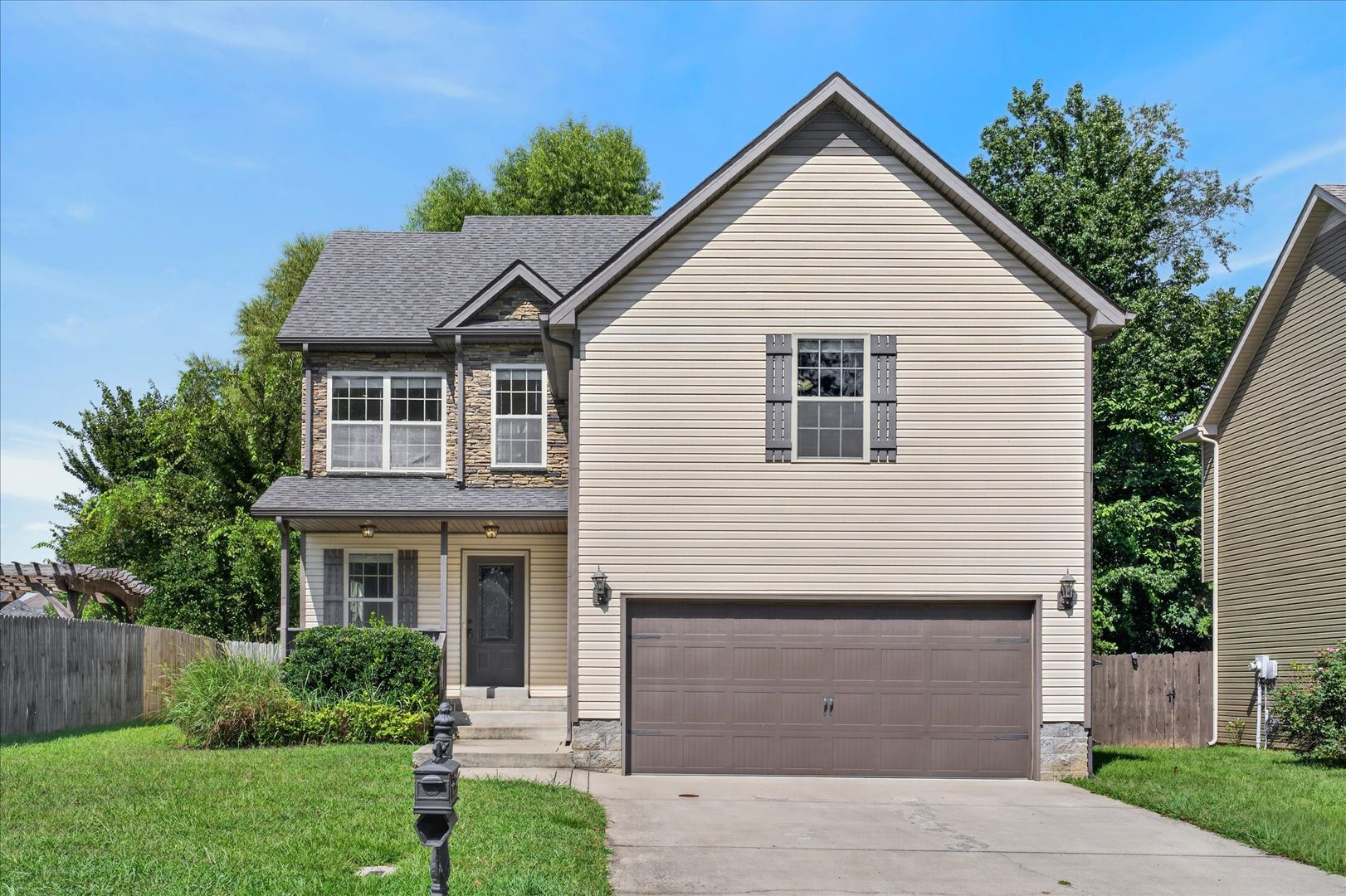 Clarksville House: 3640 Fox Tail Drive