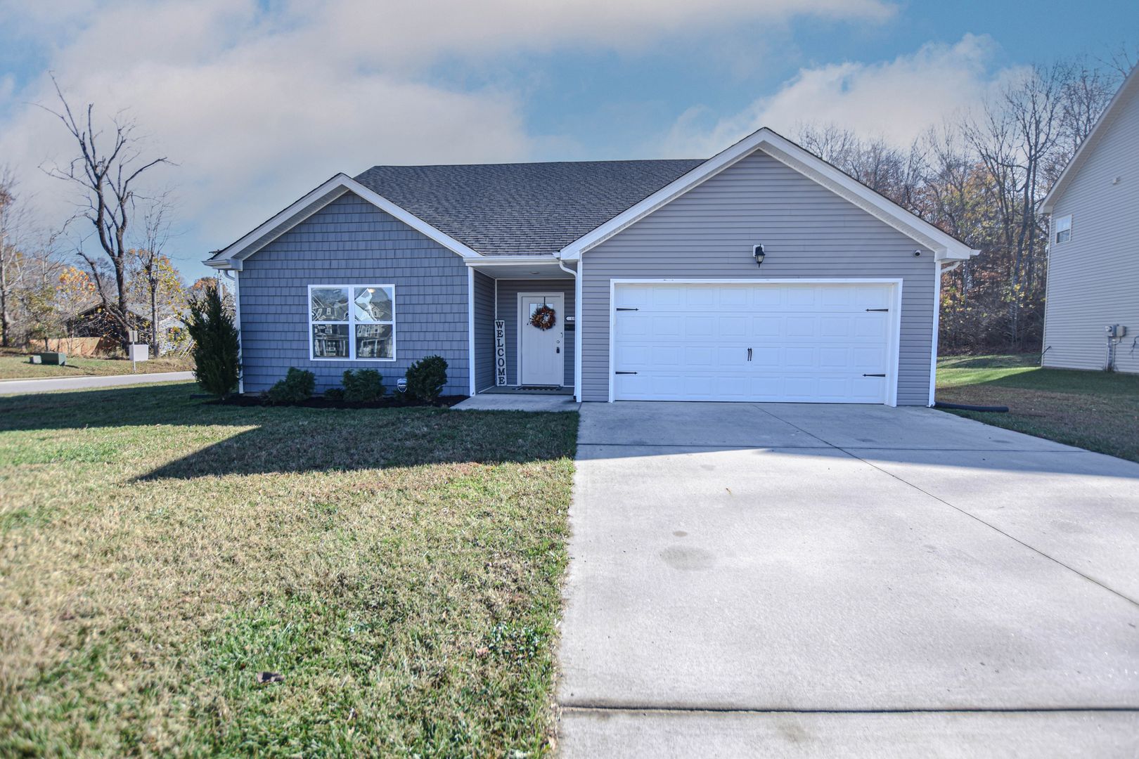 Clarksville House: 101 Cotton Ct