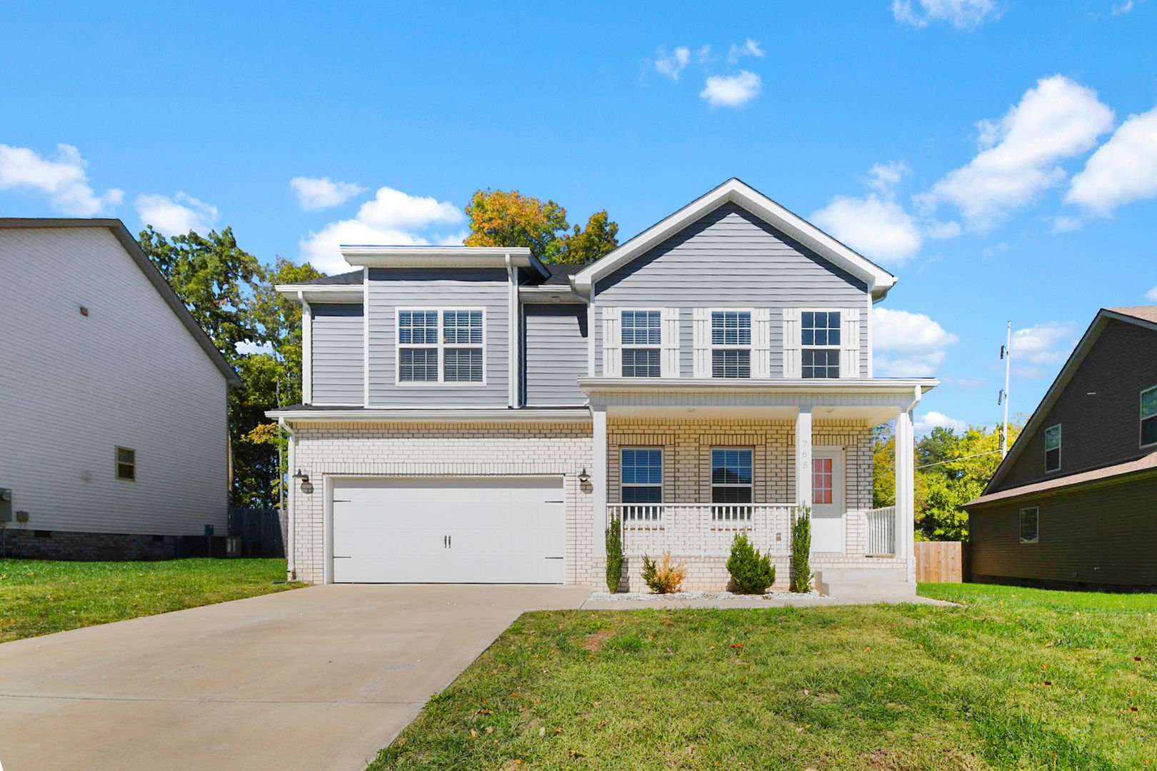 Clarksville House: 765 Banister Dr