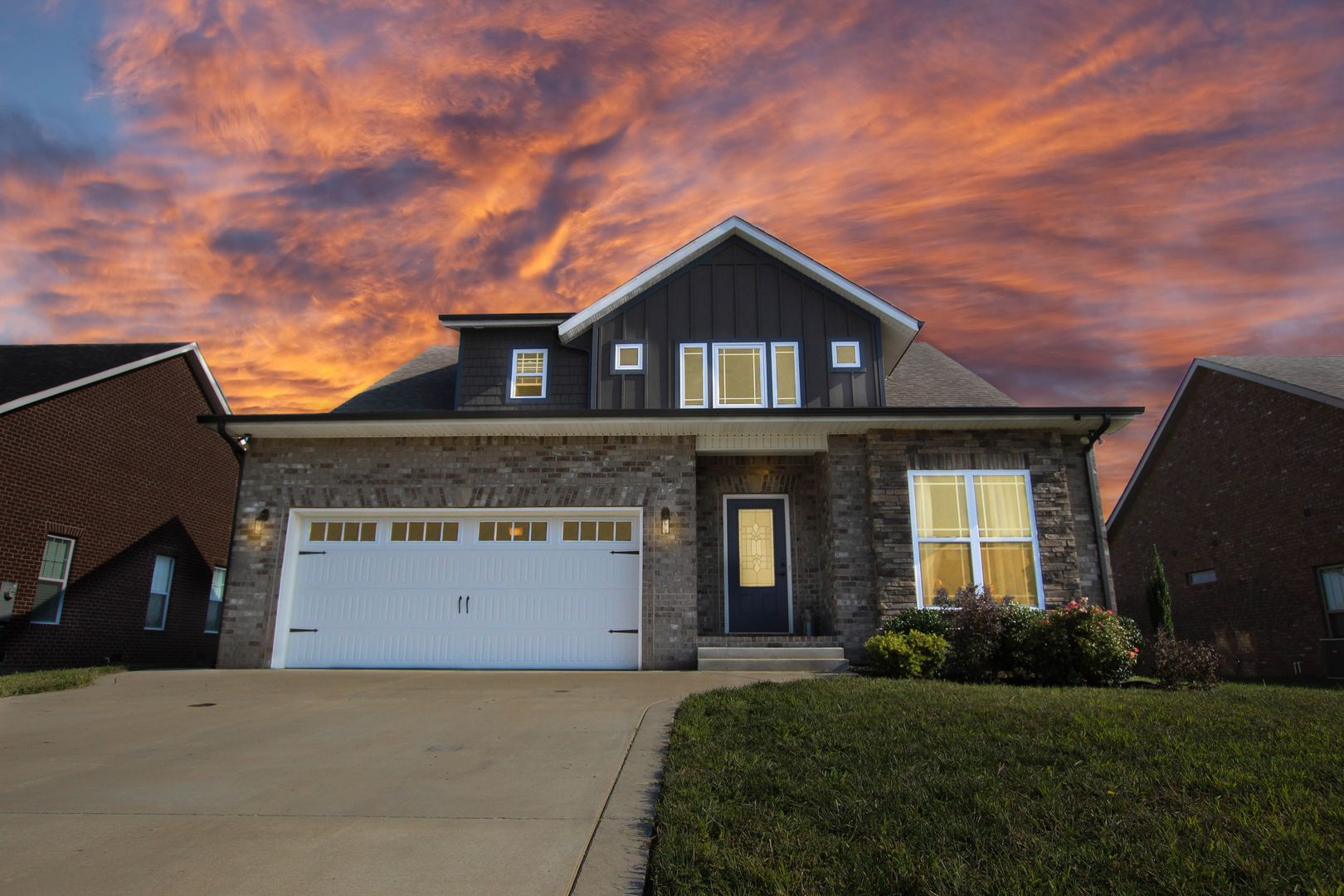 Clarksville House: 692 Jersey Drive